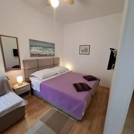 Jarmila Апартаменты Marusici (Split-Dalmatia)